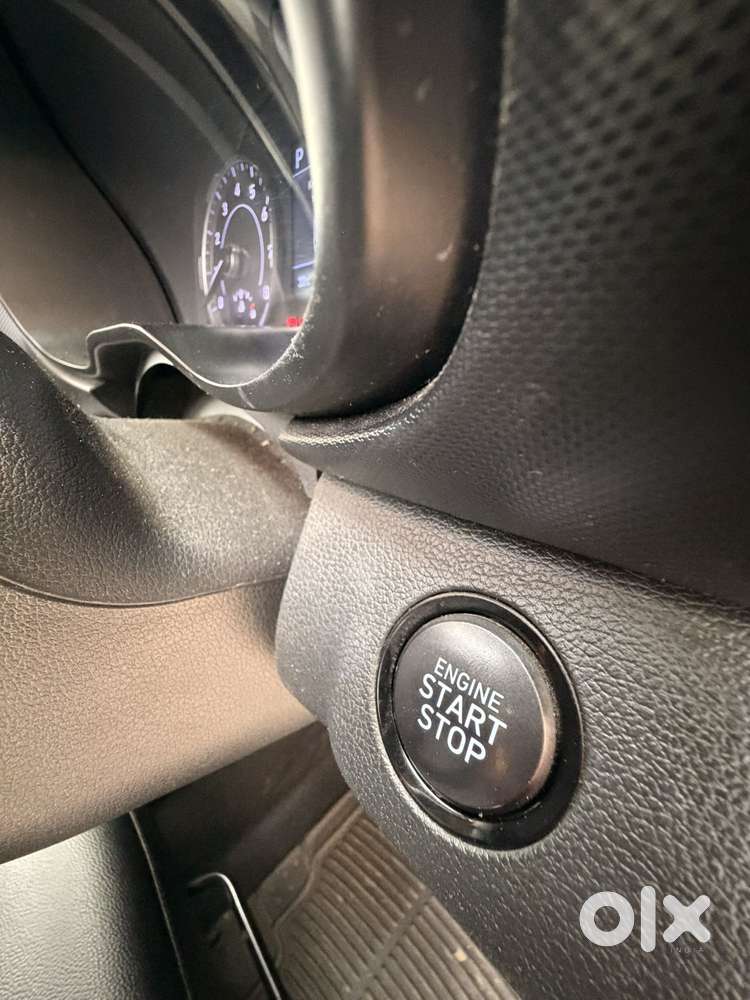 Hyundai Venue 1.0 Sx (o) Turbo Dct, 2020, Petrol