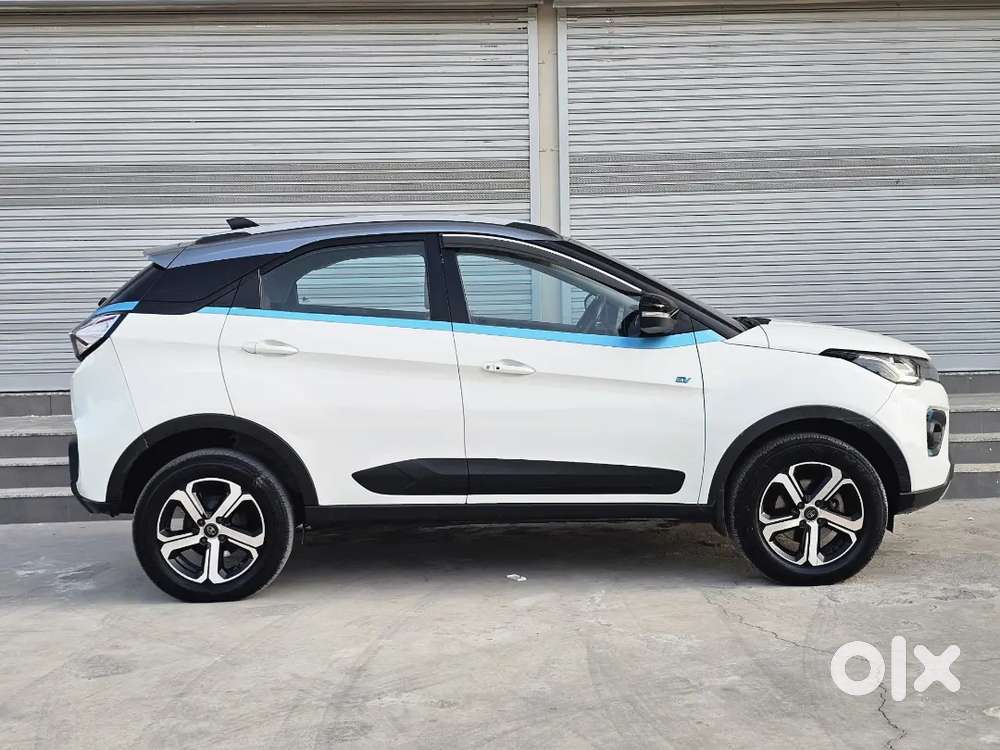 Tata Nexon Ev Max 2021 Lux Charger Plus