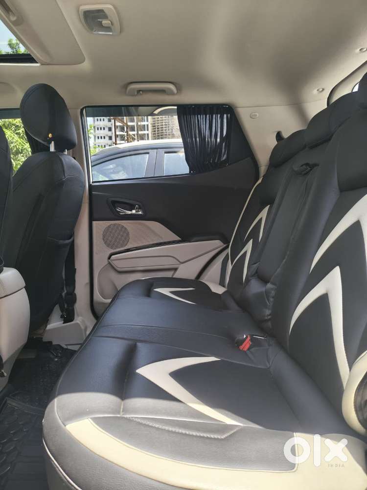 Mahindra Xuv300 W8 Option, 2022, Petrol