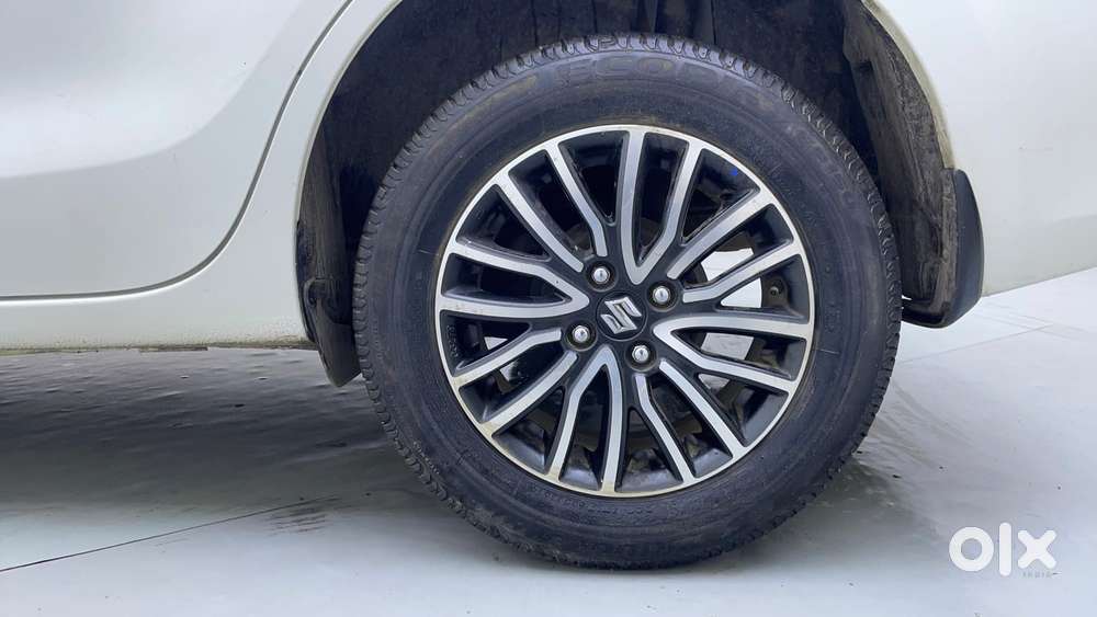 Maruti Suzuki Dzire 1.2 Zxi Plus Amt, 2019, Petrol