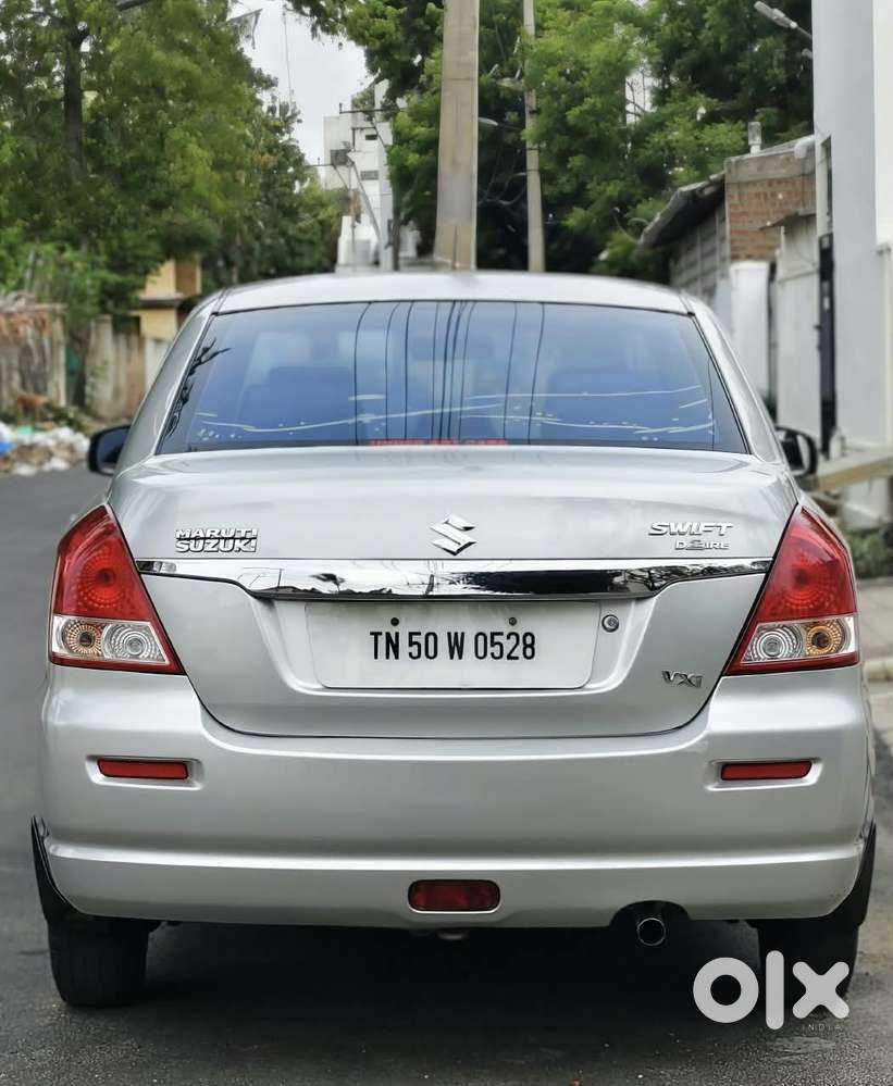 Maruti Suzuki Swift Dzire 1.2 Vxi Bsiv, 2010, Petrol