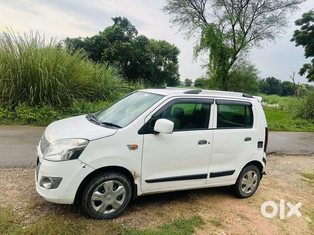 Maruti Suzuki Wagon R 1.0 Vxi, 2015, Petrol
