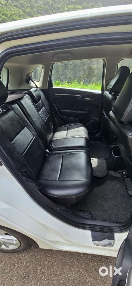 Honda Jazz V Cvt, 2016, Petrol