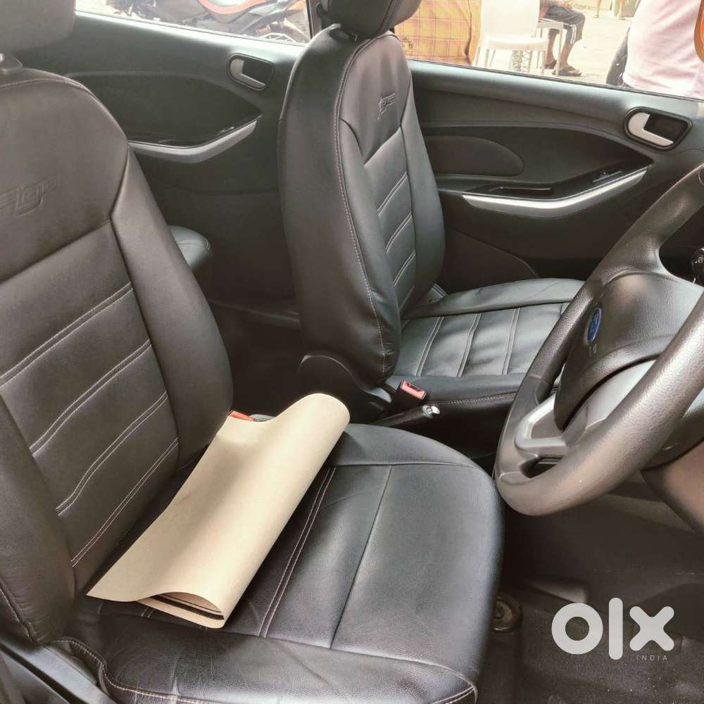 Ford Figo Titanium 1.2 Petrol Mt   2017