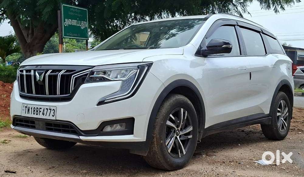 Mahindra Xuv700 2.0 Ax 5 Petrol Mt 7 Str, 2022, Petrol
