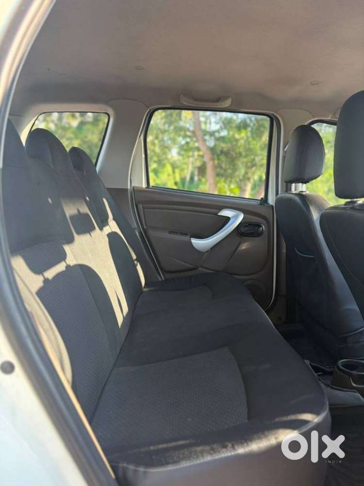 Renault Duster Rxe, 2019, Petrol