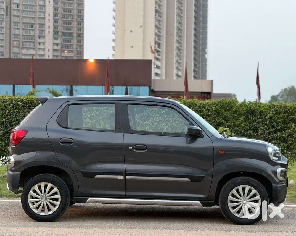 Maruti Suzuki S-presso Vxi Plus, 2022, Petrol