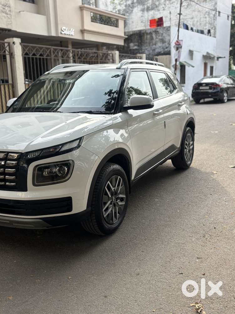 Hyundai Venue 1.2 S Plus, 2022, Diesel