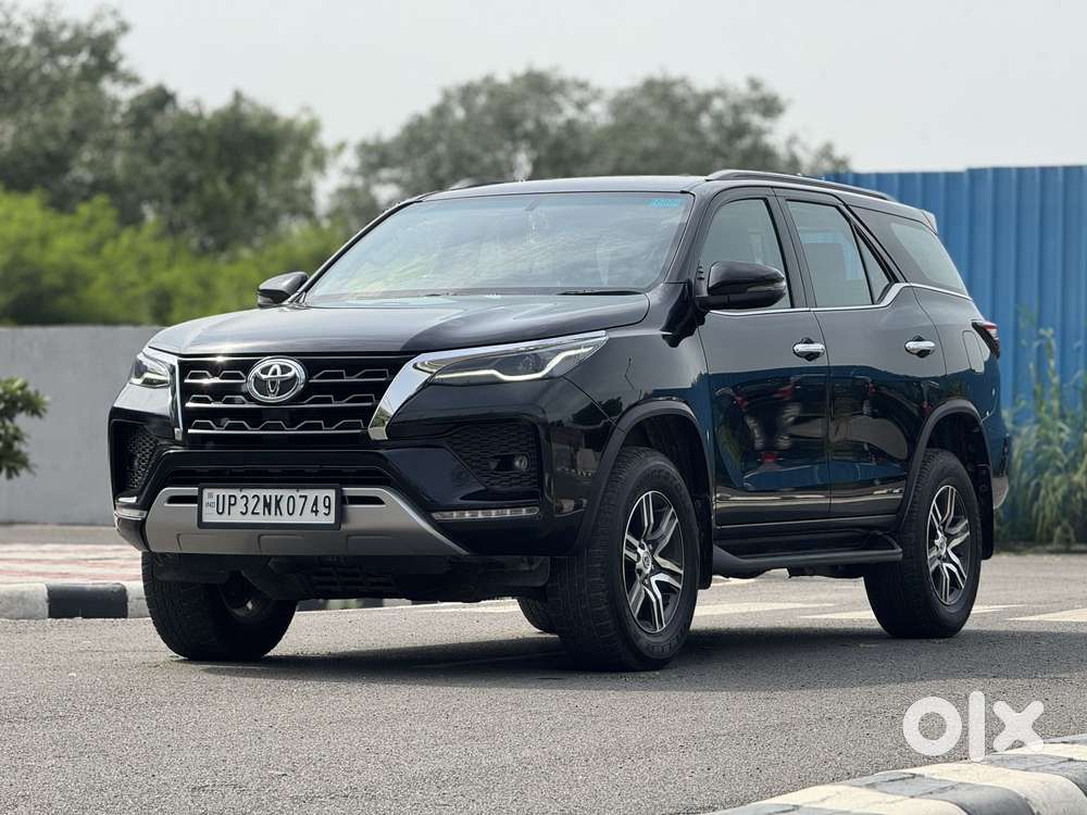 Toyota Fortuner 4x2 At 2.7 Petrol, 2023, Petrol