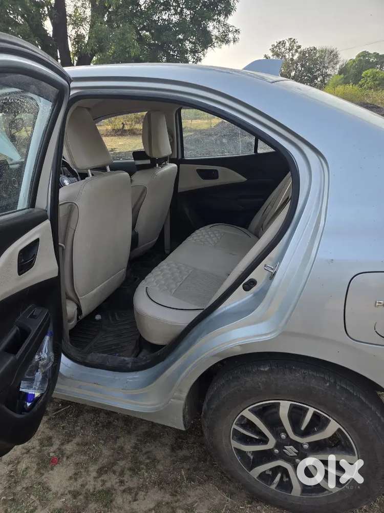 Maruti Suzuki Dzire 1.2 2015