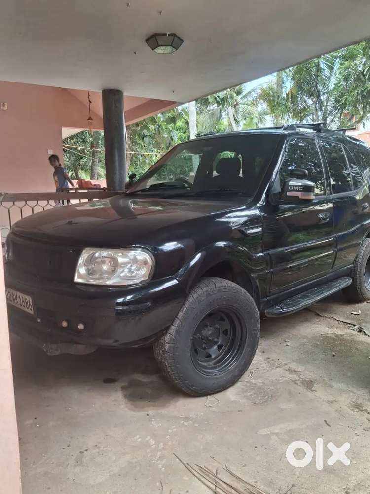 Tata Safari 2012