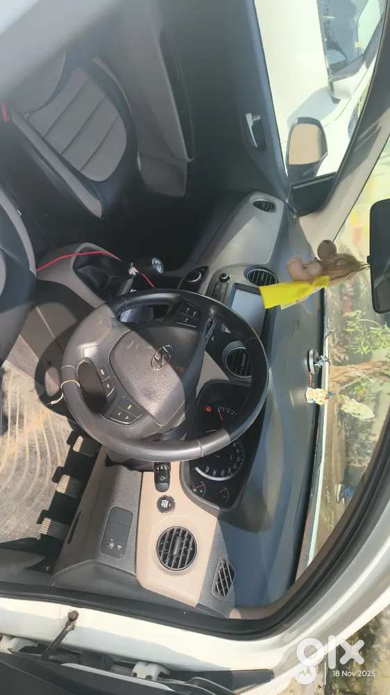 Hyundai Grand I10 Asta Top Model With Push Button Start