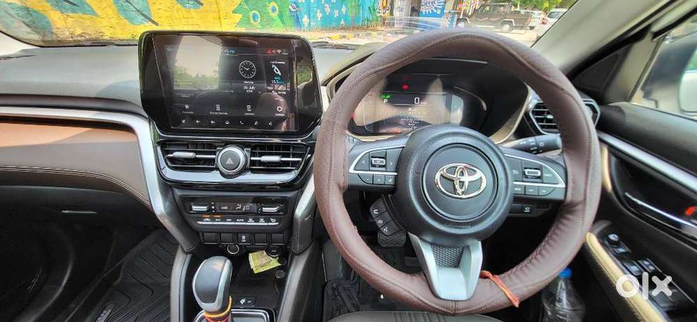 Toyota Urban Cruiser Hyryder 1.5 V Hybrid, 2026, Petrol