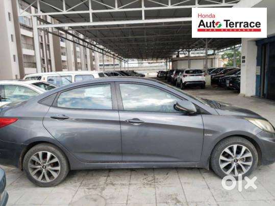 Hyundai Verna 1.6 CRDi SX, 2013, Diesel