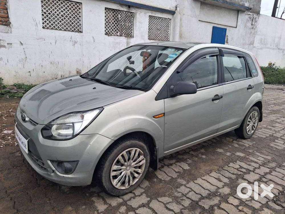 Ford Figo 1.2p Titanium Mt, 2012, Petrol