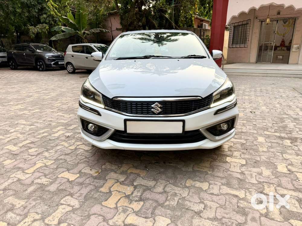 Maruti Suzuki Ciaz 1.5 Smart Hybrid
