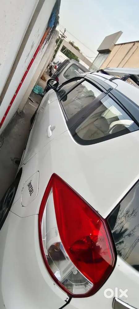 Maruti Suzuki Ertiga 2016