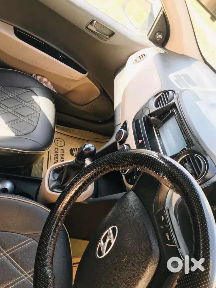 Hyundai Grand I10 2015 Petrol 40000 Km Driven