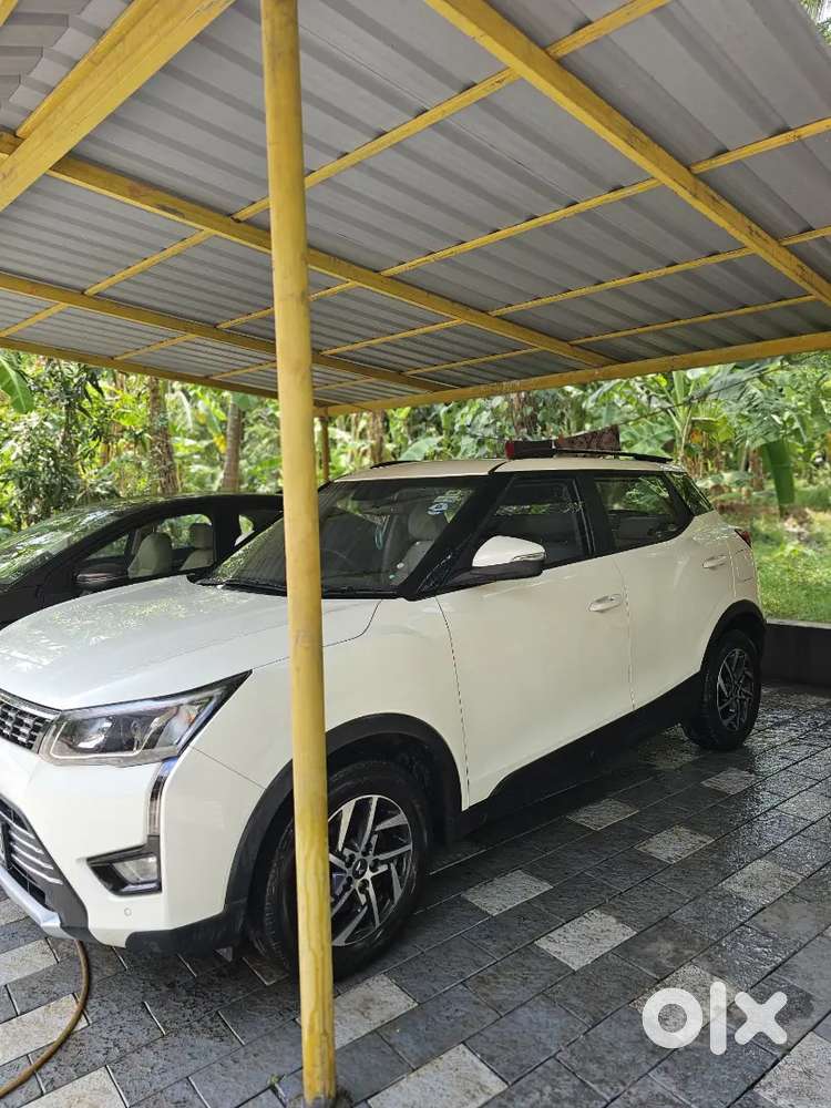 Mahindra Xuv300 2024 Diesel Automatic Well Maintained