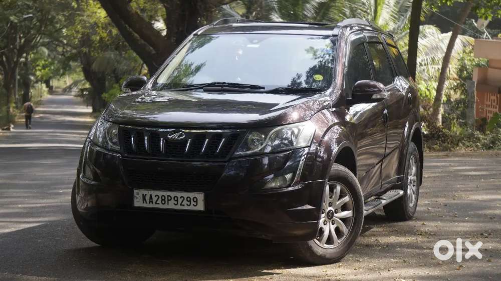 Mahindra Xuv500 2016 Diesel 98000 Km Driven