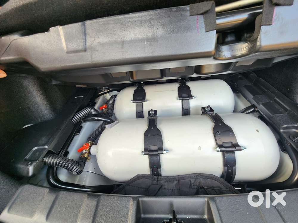 Tata Nexon Pure 1.2 S Revotron Petrol 6 Mt, 2025, Cng & Hybrids