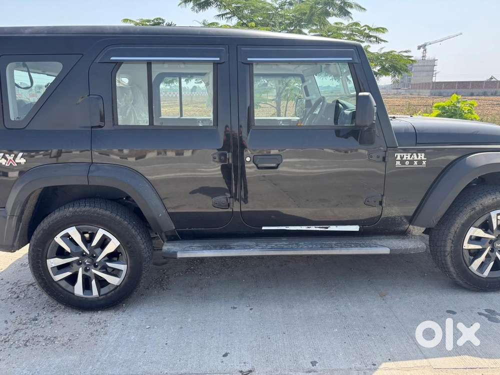 Mahindra Diesel Thar Roxx  2025