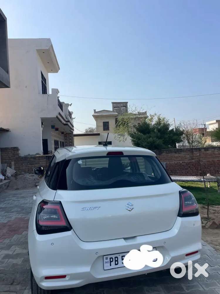Maruti Swift Vxi 2025