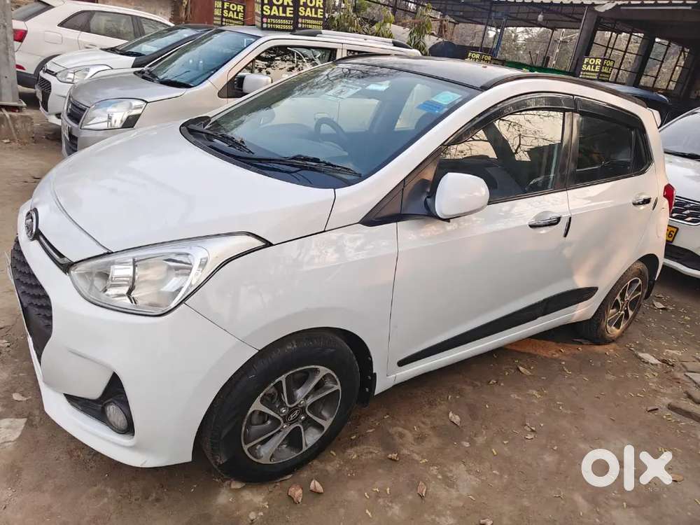 Hyundai Grand I10 Petrol With Cng Pass . All Original Car