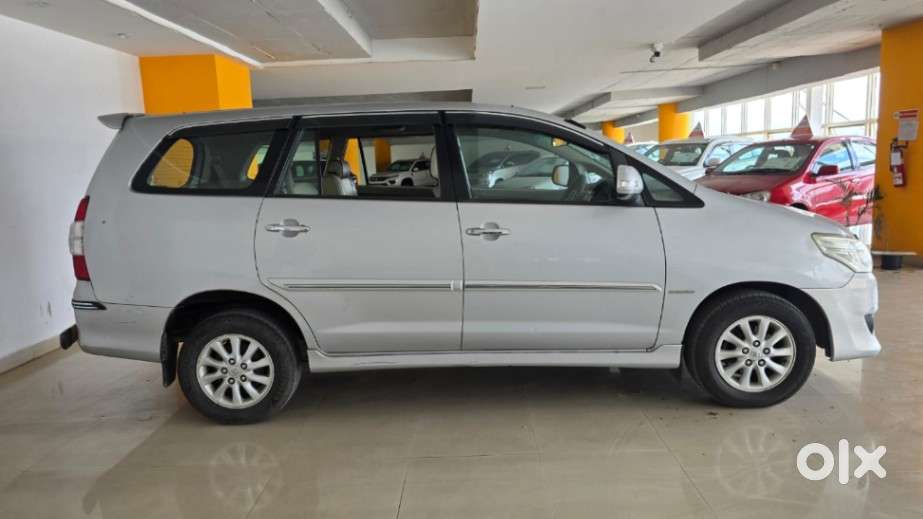 Toyota Innova 2.5 Vx 8 Str, 2013, Diesel
