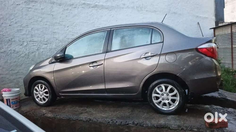 Honda Amaze 1.2 Petrol 2016