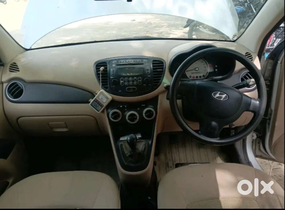 Hyundai I10 Sportz 2010 V 2030