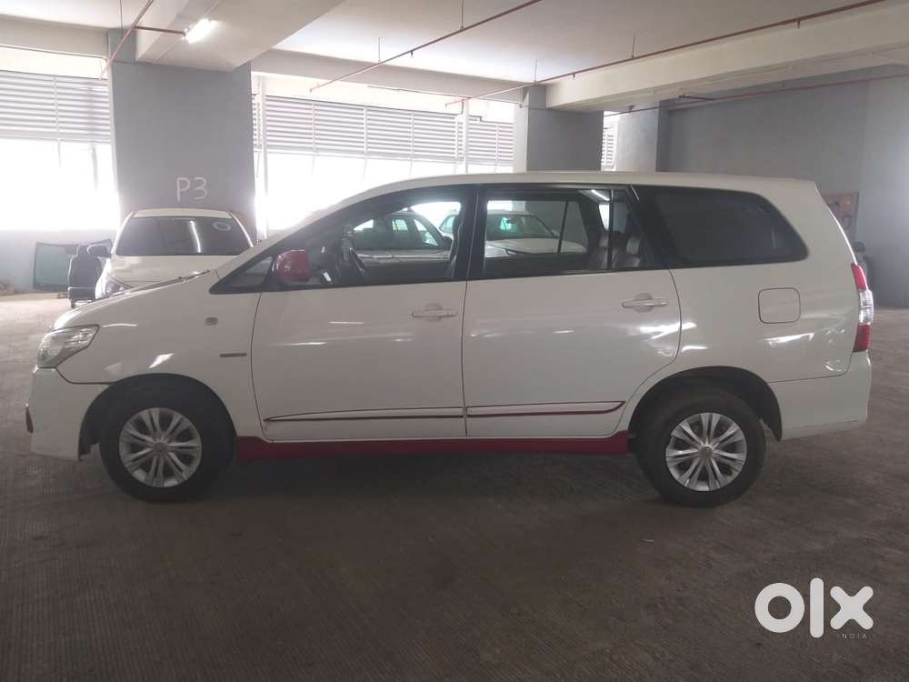 Toyota Innova 2.5 G (diesel) 8 Seater, 2014, Diesel