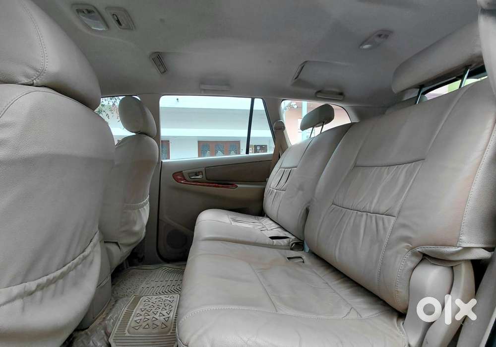 Toyota Innova 2.5 V 7 Str, 2007, Diesel