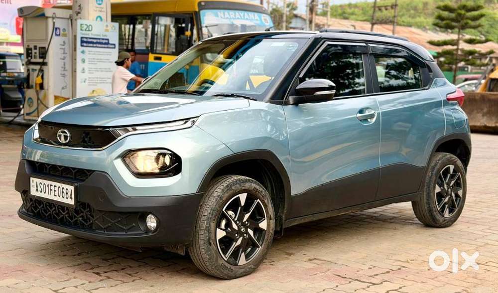 Tata Punch 1.2 Revotron Creative Dual Tone, 2022, Petrol
