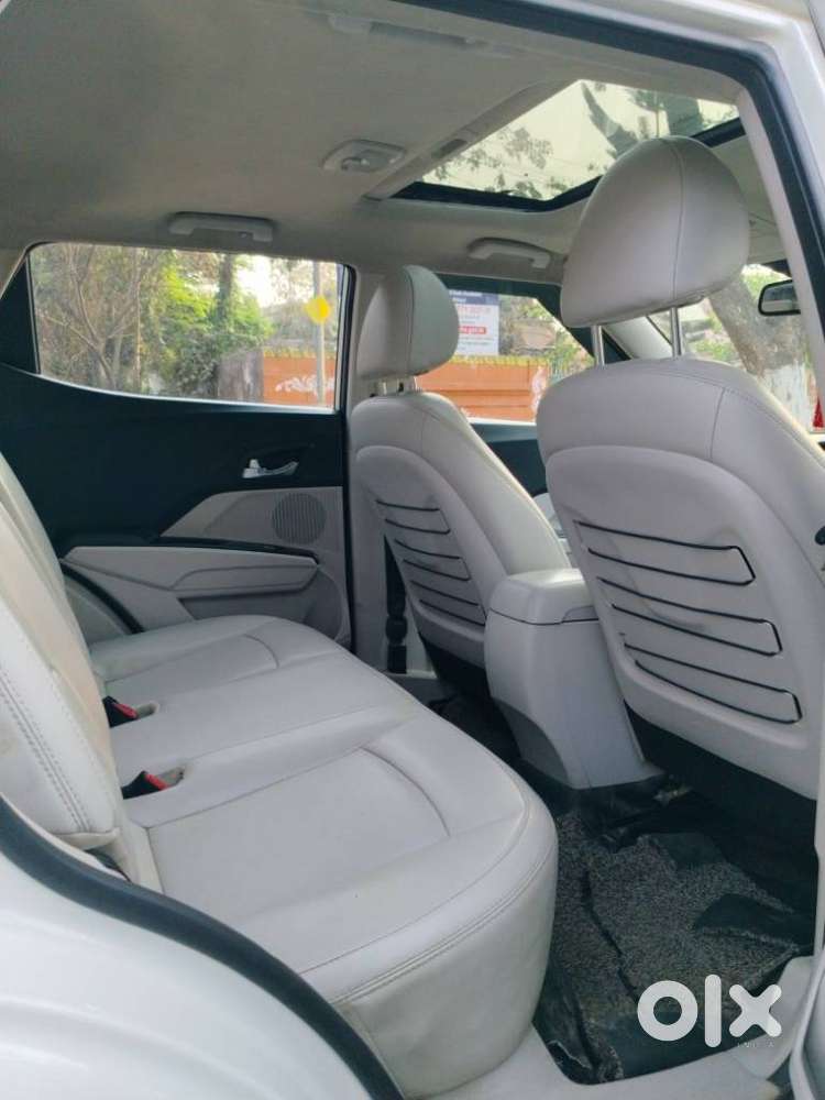 Mahindra Xuv300 W8 Diesel, 2021, Diesel