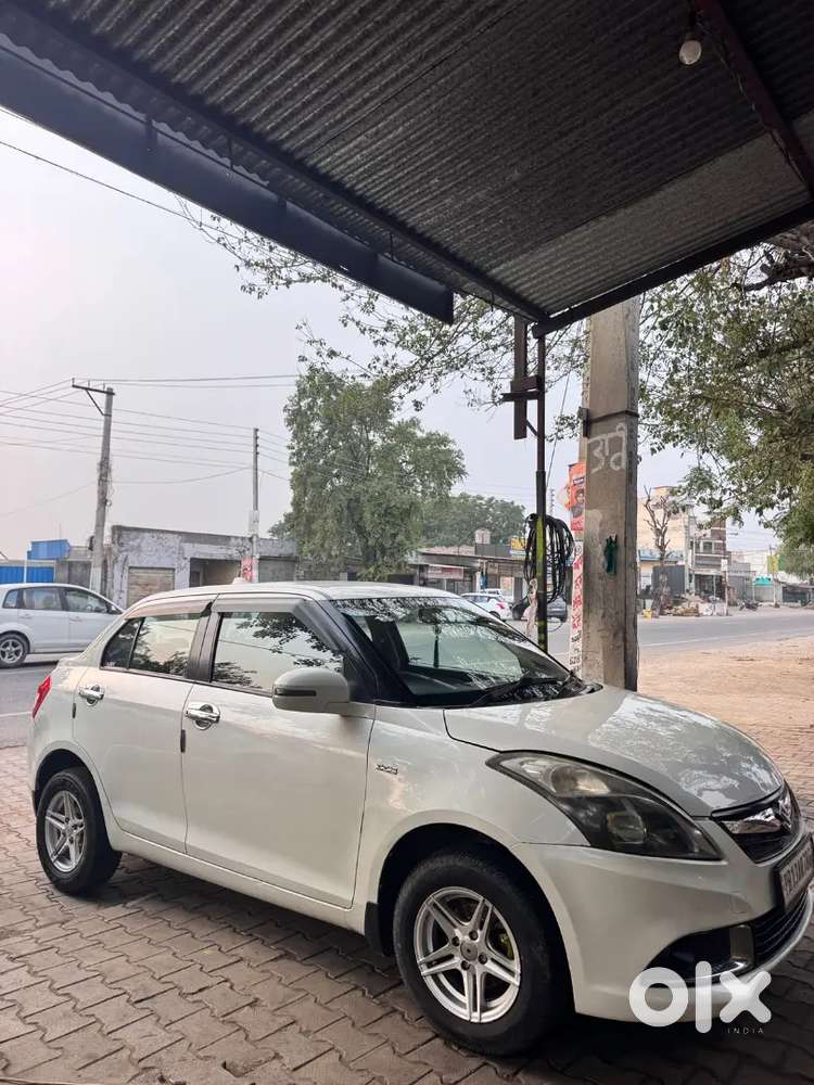 Maruti Suzuki Dzire 2015 Diesel 120108 Km Driven