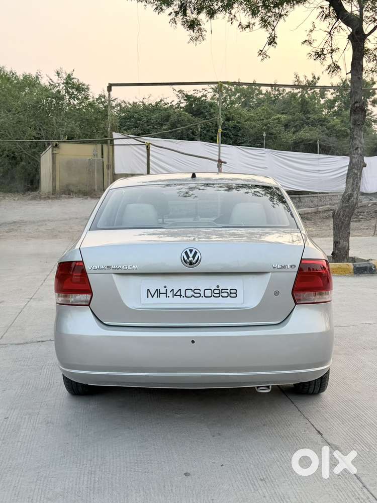 Volkswagen Vento Petrol Highline, 2011, Petrol