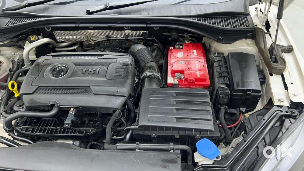 Skoda Superb Lk 1.8 Tsi At, 2018, Petrol
