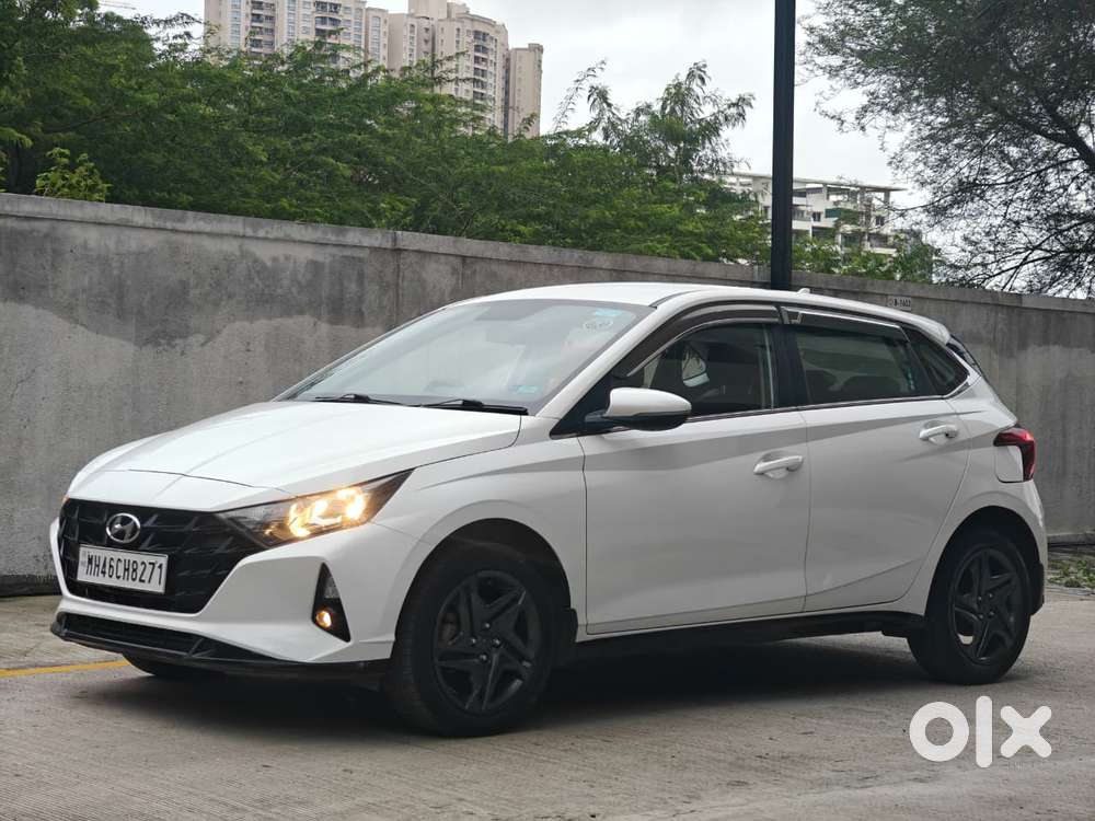 Hyundai I20 Sportz 1.2 Ivt, 2023, Petrol