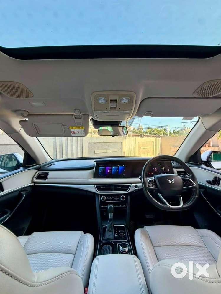 Mahindra Xuv700, 2022, Diesel