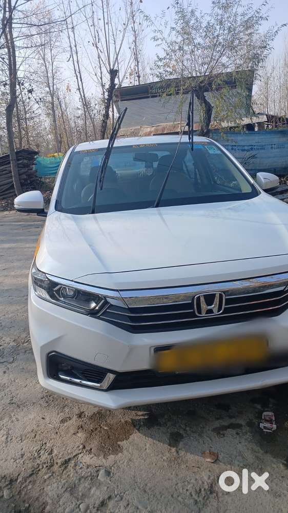 Honda Amaze 2023 Petrol 88000 Km Driven