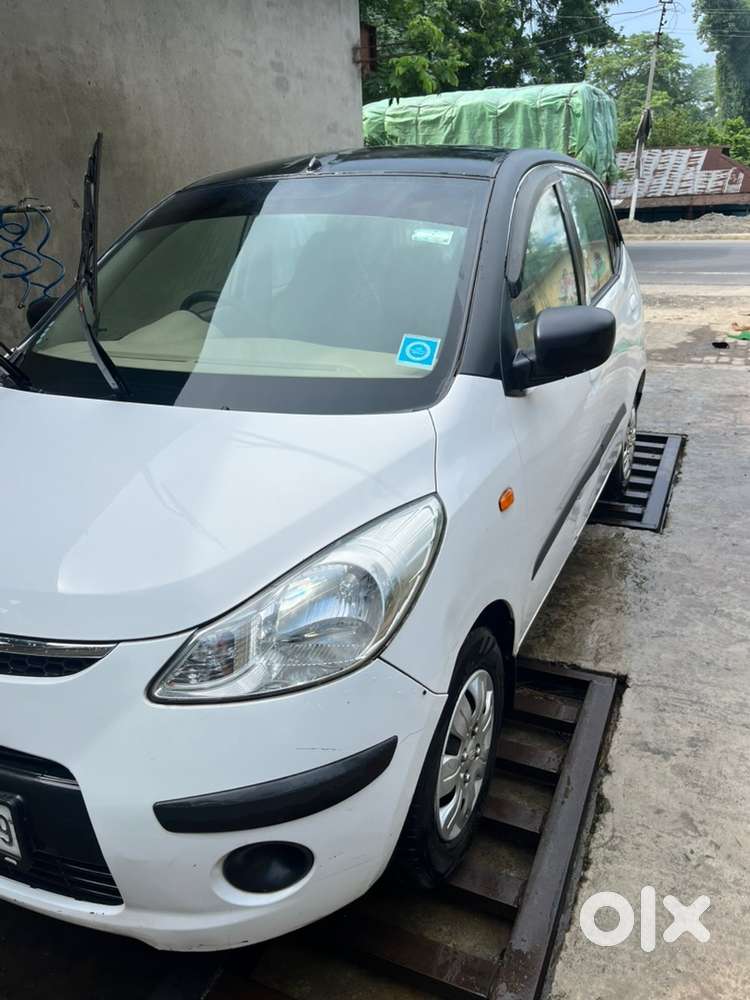 Hyundai I10 2010 Car