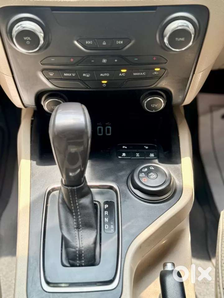 Ford Endeavour 3.2 Titanium At 4x4, 2018, Diesel