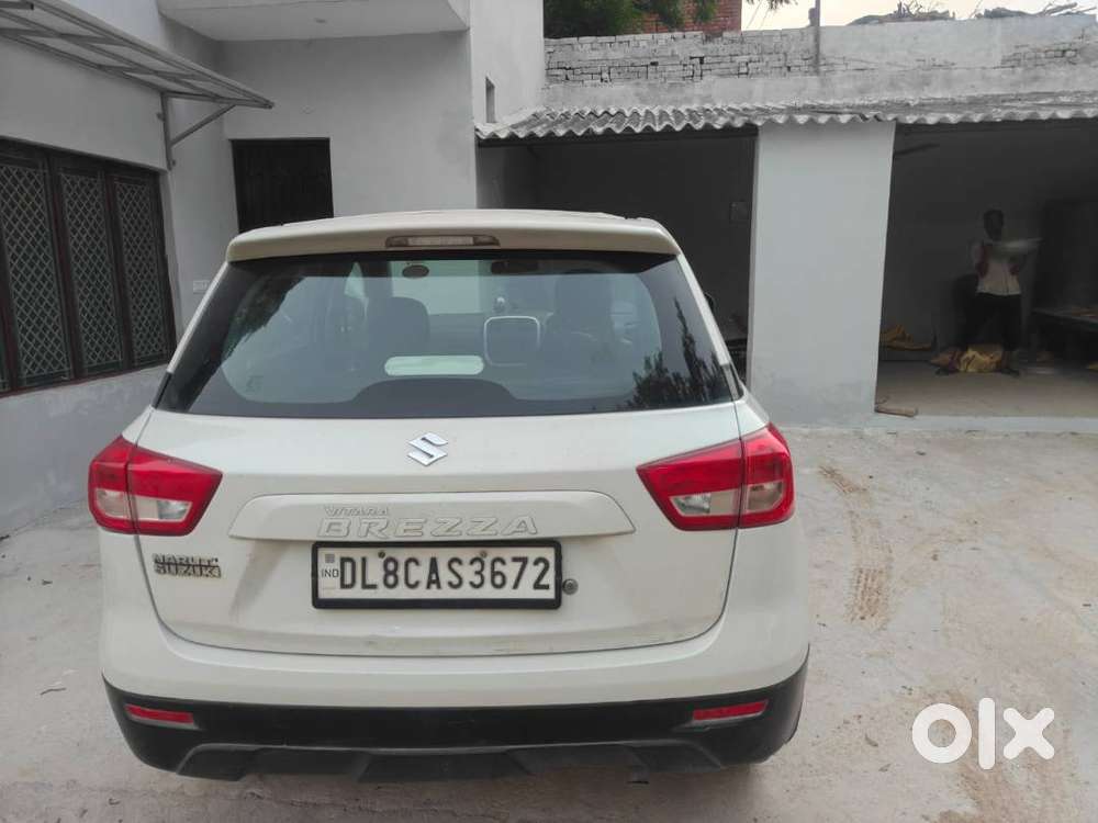 Maruti Suzuki Brezza 2017 Diesel 60000 Km Driven