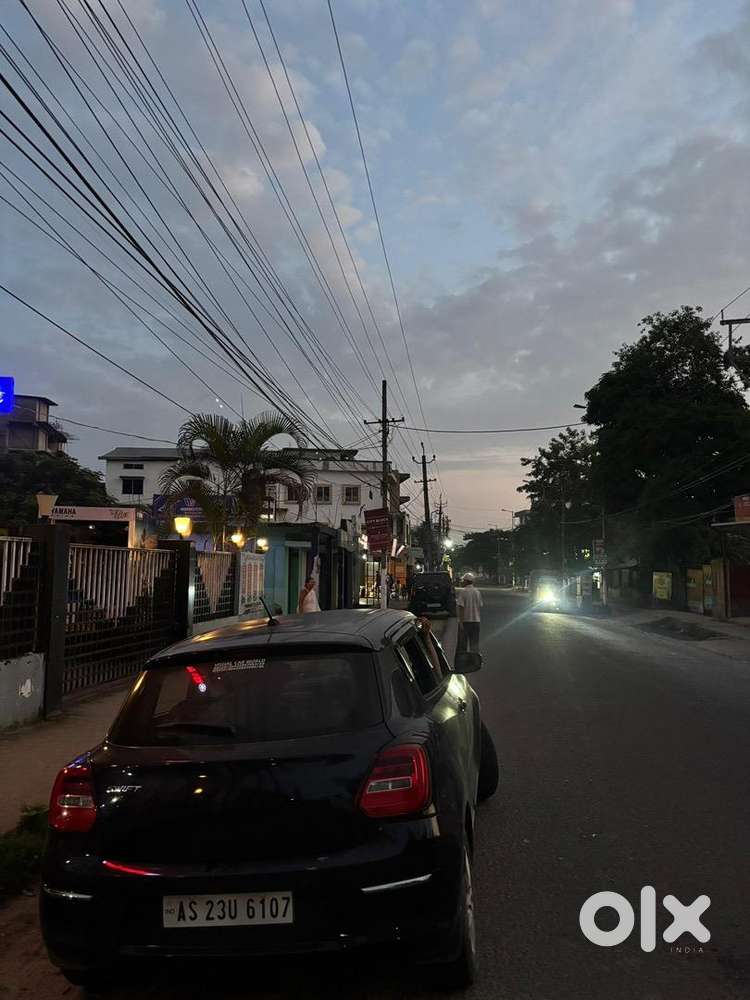 Maruti Suzuki Swift 2018 Petrol Well Maintained