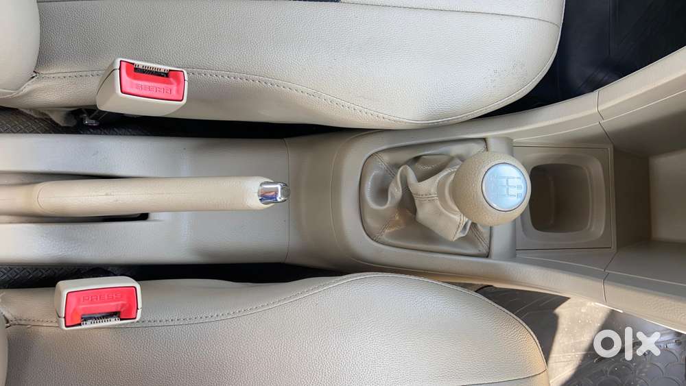 Maruti Suzuki Swift Dzire Vxi 1.2, 2014, Petrol
