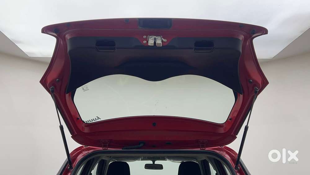 Maruti Suzuki Swift 1.3 Lxi, 2019, Petrol