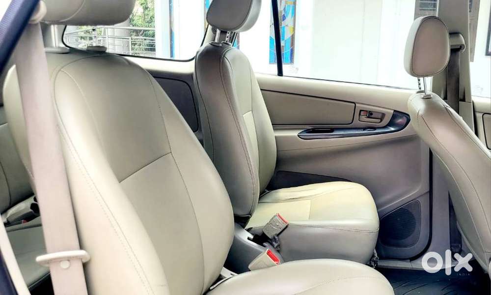 Toyota Innova 2.5 G (diesel) 7 Seater, 2013, Diesel