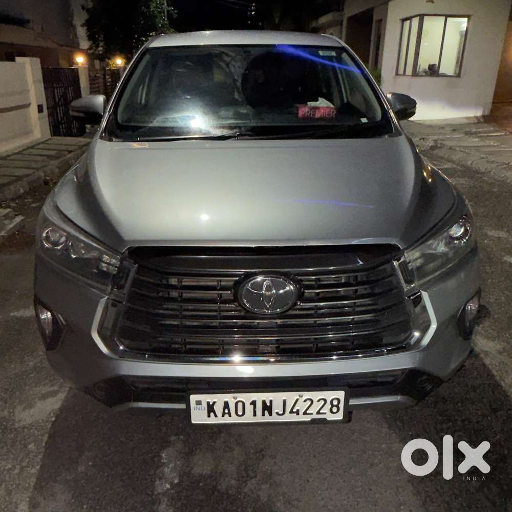 Toyota Innova Crysta 2.4 V, 2017, Diesel
