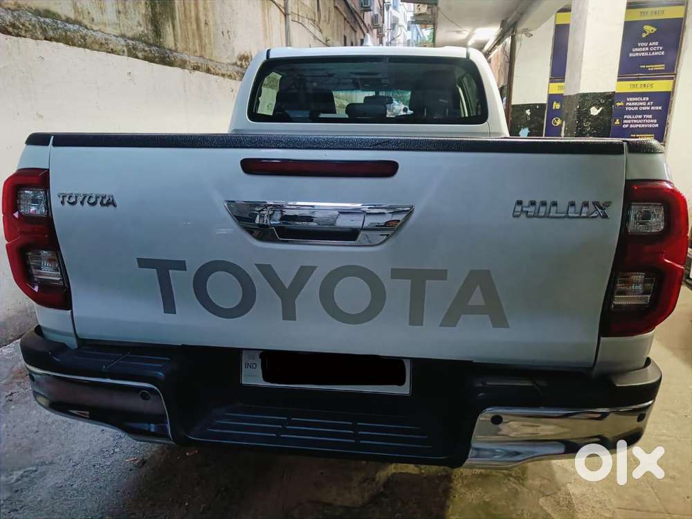 Toyota Hilux 2.8 High 4x4 Mt, 2023, Diesel